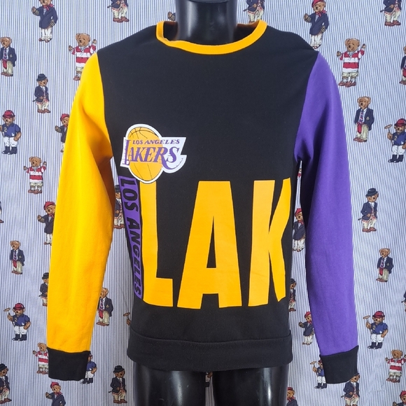 Los Angeles Lakers NBS Hardwood Classic wrap-around spellout logo Med sweatshirt - Picture 1 of 7